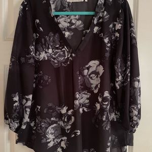 Beautiful Violet & Claire Blouse, size Large